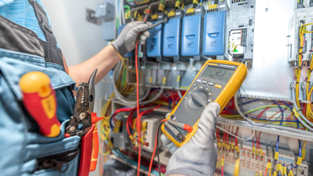 Best Affordable Electrician  in Hudson, WI